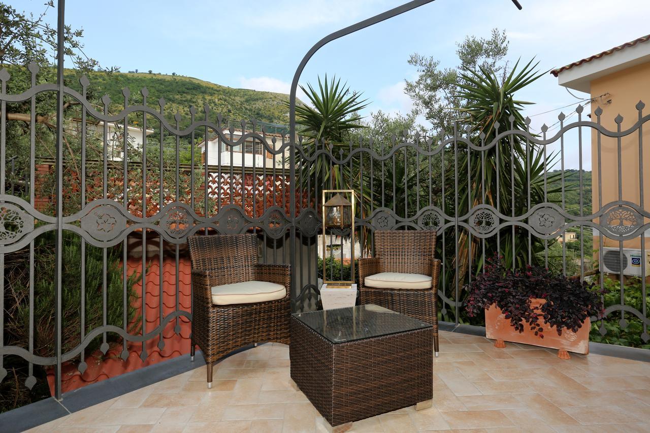 Relais Ohana - De Vivo Realty Arola  Buitenkant foto